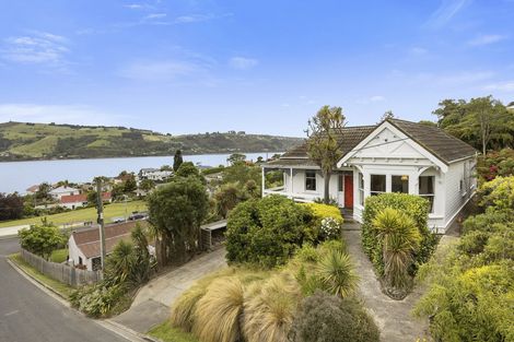 Photo of property in 1 Seddon Street, Ravensbourne, Dunedin, 9022