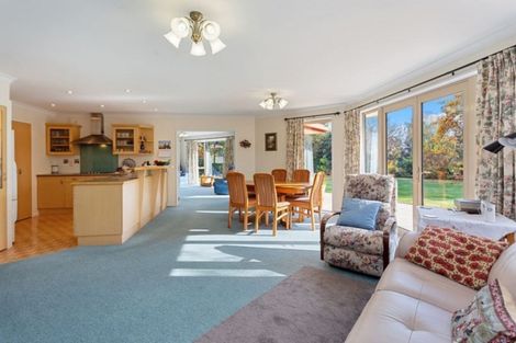 Photo of property in 1 Devonvale Lane, Amberley, 7410