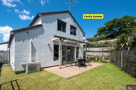 Photo of property in 9/64 Schnapper Rock Road, Schnapper Rock, Auckland, 0632