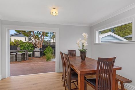 Photo of property in 28 Roxburgh Street, Sydenham, Christchurch, 8023