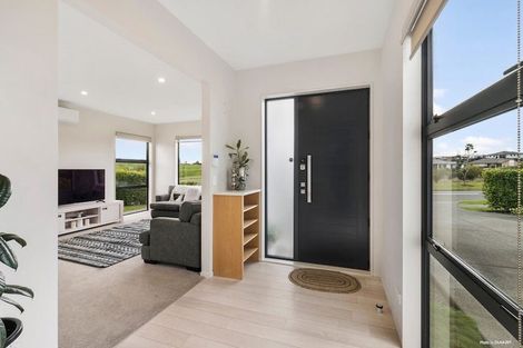 Photo of property in 51 Kahawairahi Drive, Beachlands, Auckland, 2018
