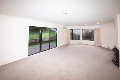 Photo of property in 39 Waverton Terrace, Churton Park, Wellington, 6037