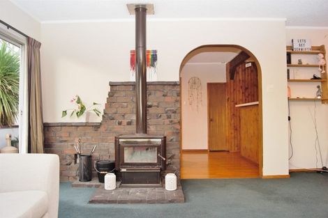 Photo of property in 53 Waitaki Street, Henderson, Auckland, 0612