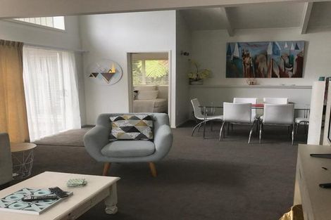 Photo of property in 7 Atkinson Road, Hurworth, New Plymouth, 4371