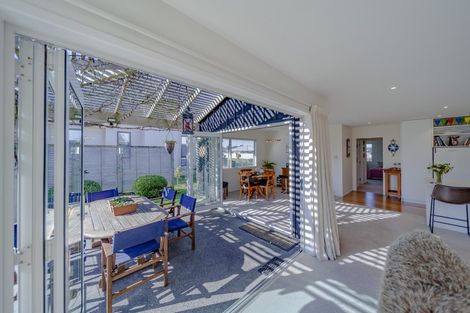 Photo of property in 3 Highgrove Place, Waipukurau, 4200