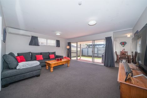Photo of property in 56c Weston Avenue, Roslyn, Palmerston North, 4414