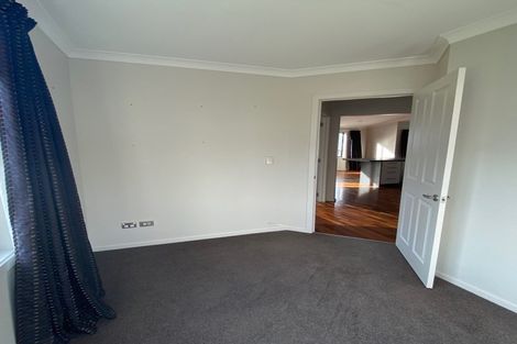 Photo of property in 77 Te Puia Drive, Aotea, Porirua, 5024