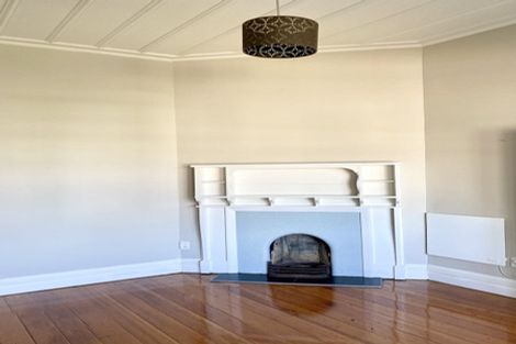 Photo of property in 34 Mozeley Avenue, Devonport, Auckland, 0624