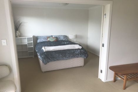 Photo of property in 12 Murphy Road, Taradale, Napier, 4112