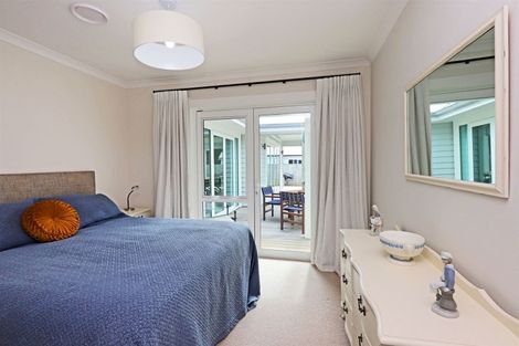 Photo of property in 15 Margaret Avenue, Havelock North, 4130