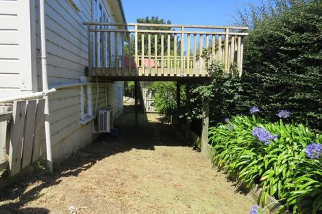 Photo of property in 74 Havelock Street, Kenmure, Dunedin, 9011