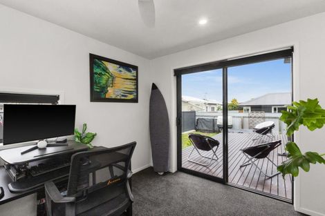 Photo of property in 615 Buller Street, Akina, Hastings, 4122