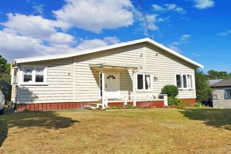 Photo of property in 1 Gilliam Street, New Lynn, Auckland, 0600