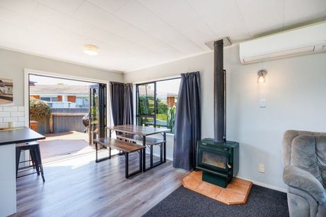 Photo of property in 2 Higgin Place, Feilding, 4702