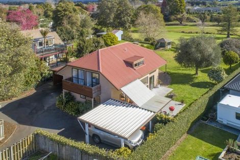 Photo of property in 25 Links View Drive, Omokoroa, 3114