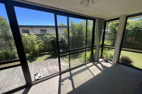 Photo of property in 1/262 Riccarton Road, Upper Riccarton, Christchurch, 8041