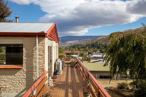 Photo of property in 29 Fraser Street, Clyde, 9330