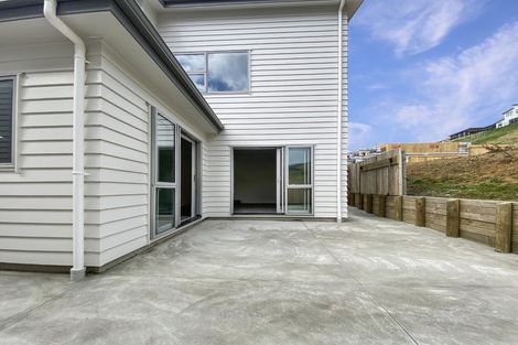 Photo of property in 147 Amesbury Drive, Churton Park, Wellington, 6037