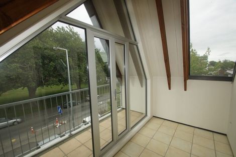 Photo of property in 6/32 Cranmer Square, Christchurch Central, Christchurch, 8013