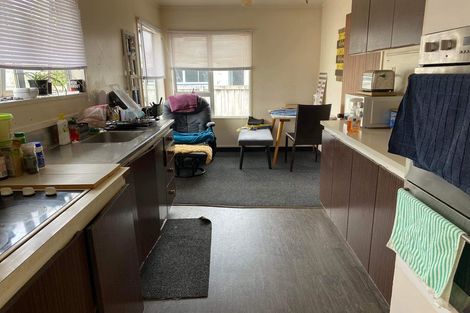 Photo of property in 37 Oakfield Crescent, Pukete, Hamilton, 3200