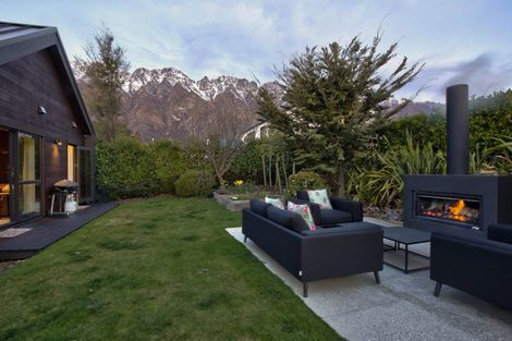 Photo of property in 37 Mcadam Drive, Jacks Point, Queenstown, 9371