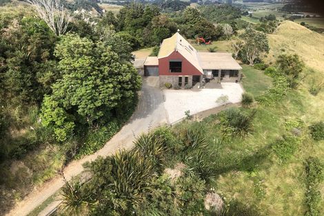 Photo of property in 70 Okoki Road, Urenui, 4375