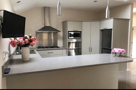 Photo of property in 4 Sunningvale Lane, Ilam, Christchurch, 8053