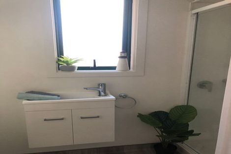 Photo of property in 25a Howe Street, Howick, Auckland, 2014