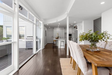 Photo of property in 8 Seapoint Road, Bluff Hill, Napier, 4110