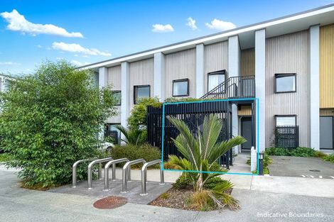 Photo of property in 6/3 Genevieve Lane, Hobsonville, Auckland, 0616