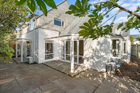 Photo of property in 1/125 Clyde Road, Ilam, Christchurch, 8041