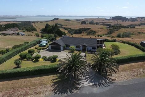 Photo of property in 197 Oyster Point Road, Kaukapakapa, Warkworth, 0984