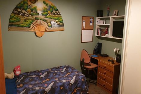 Photo of property in 3/63 Division Street, Riccarton, Christchurch, 8041