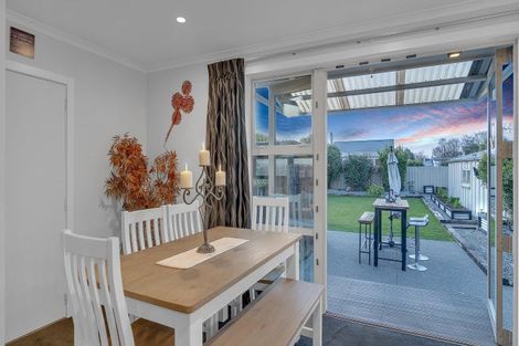 Photo of property in 8 Rata Street, Rangiora, 7400