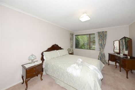 Photo of property in 1 Thorrington Road, Cashmere, Christchurch, 8022