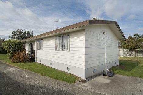 Photo of property in 24 Topaz Drive, Papamoa Beach, Papamoa, 3118