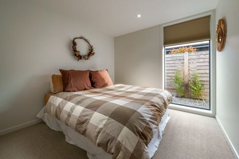 Photo of property in 17 Doug Ledgerwood Drive, Wanaka, 9305