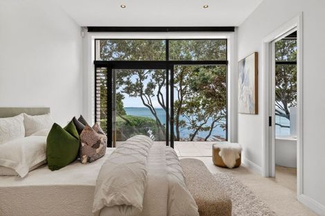 Photo of property in 218a Lake Road, Hauraki, Auckland, 0622