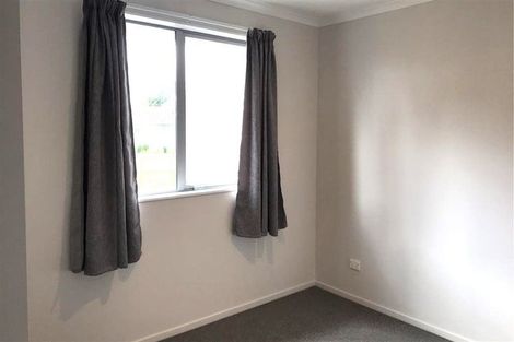 Photo of property in 9 Forbury Place, Mangere, Auckland, 2022