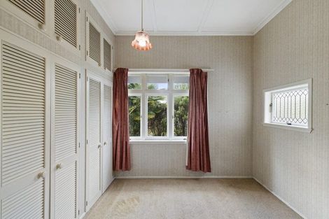 Photo of property in 32 Carlton Road, Pukekohe, 2120