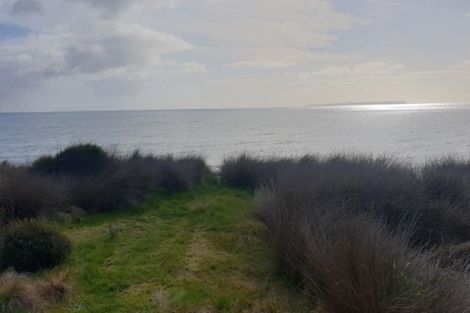 Photo of property in 69 Karewa Parade, Papamoa Beach, Papamoa, 3118