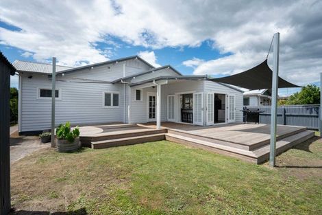 Photo of property in 706 Avenue Road West, Saint Leonards, Hastings, 4120