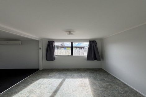 Photo of property in 44 Kahikatea Drive, Melville, Hamilton, 3206