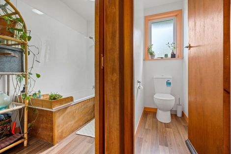 Photo of property in 74 Manapouri Street, Ravensbourne, Dunedin, 9022