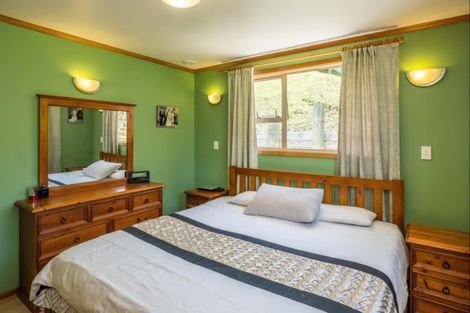 Photo of property in 72 Buckley Road, Southgate, Wellington, 6023