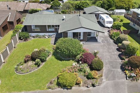 Photo of property in 28 Park View Avenue, Feilding, 4702