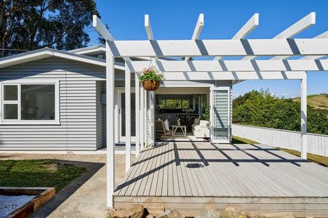 Photo of property in 25 Corlett Road, Plimmerton, Porirua, 5026