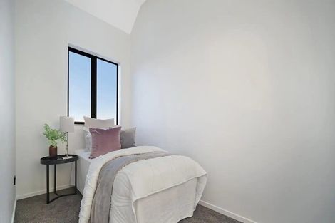 Photo of property in 8/6b William Roberts Road, Pakuranga, Auckland, 2010