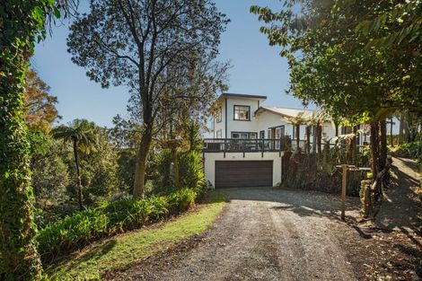 Photo of property in 64 Cutfield Road, New Plymouth, 4310