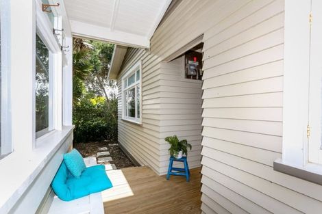 Photo of property in 19a Ropiha Street, Fitzroy, New Plymouth, 4312